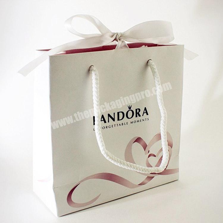 Custom High Quality Beautiful Packaging Jewelry Paper Bags
