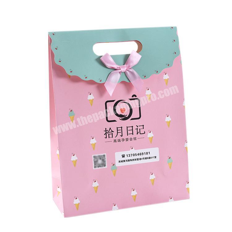 Custom fashion wholesale small paper gift bag,paper gift bag with bow