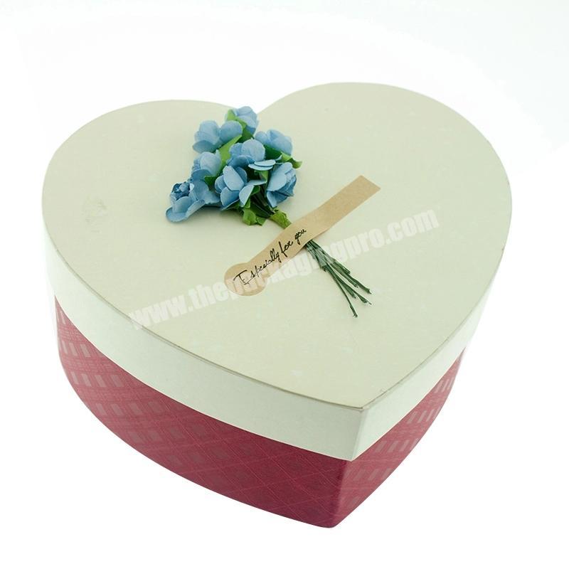 Customize Luxury Love Heart Sharp Valentine's Day Hat Gift Packaging Box