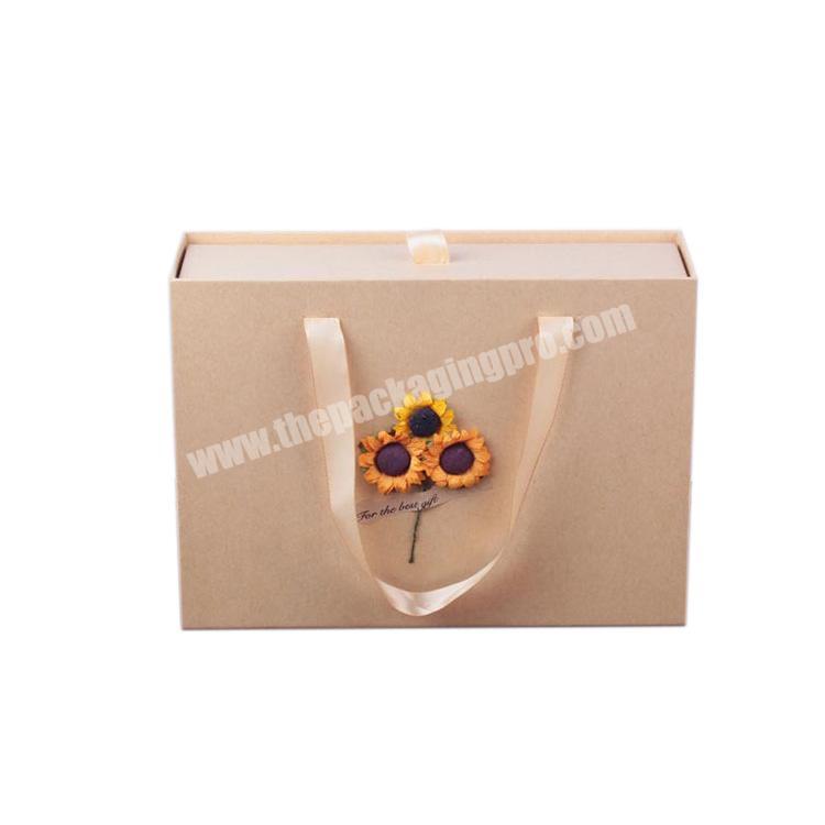 Customized  High Quality Drawer Box With Art Small Fresh Rectangular Vintage Kraft Paper Gift Bag Packing Box For Birthday Gi
