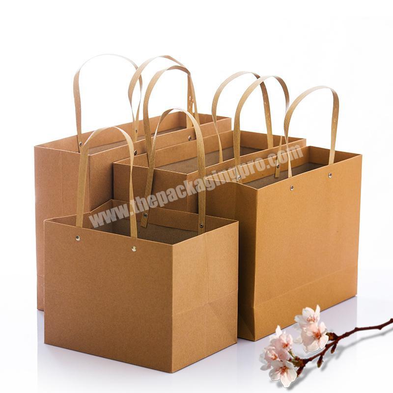 Hot selling customised different colors packaging paper bags for clothes