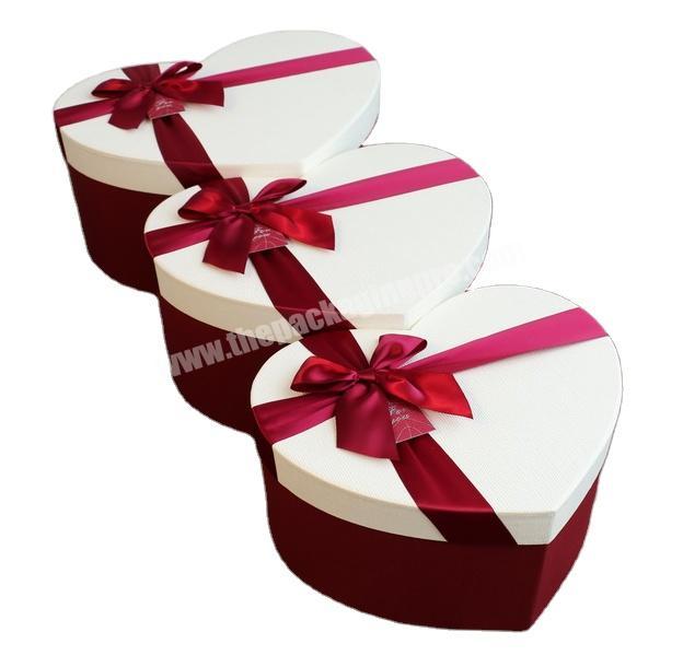 Best valentines Day Gifts red and white forever flower rose heart shape gift box with bow