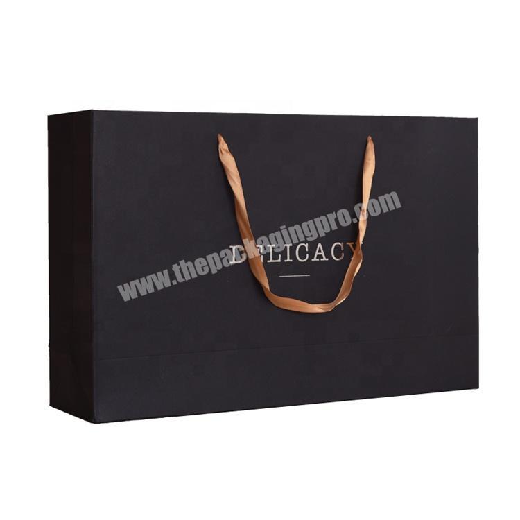 Black  Cardboard Luxury Shopping Paper Bag with Printed Logo