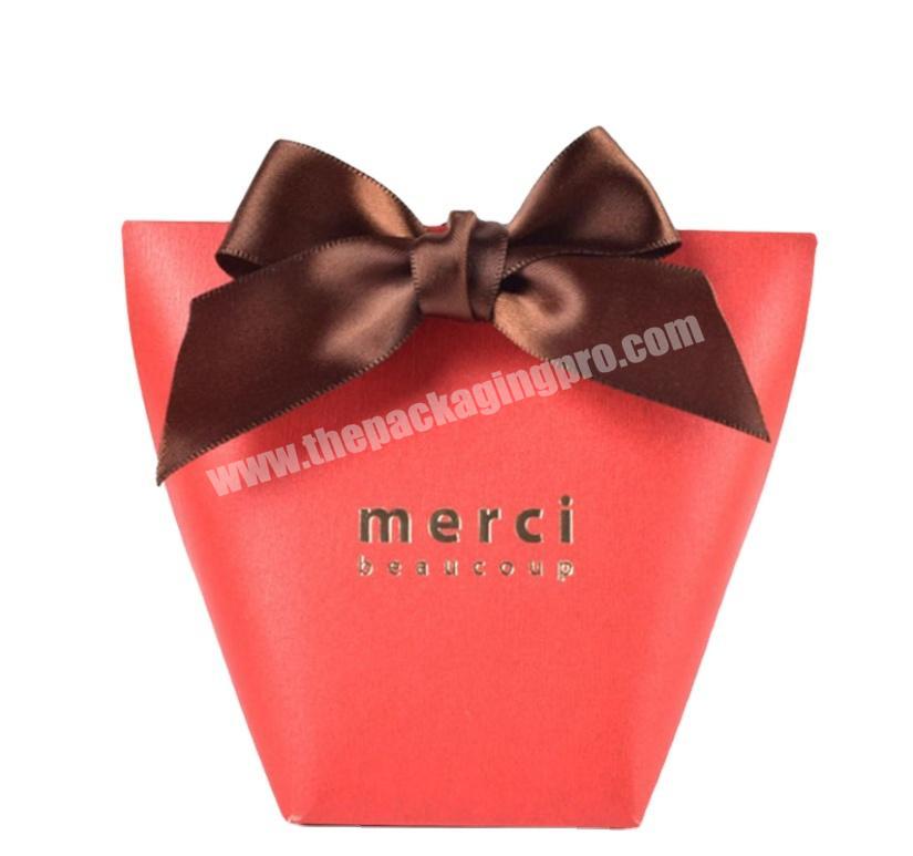 Coated Paper Sweet Packaging Box Wedding Favor Box with Ribbon