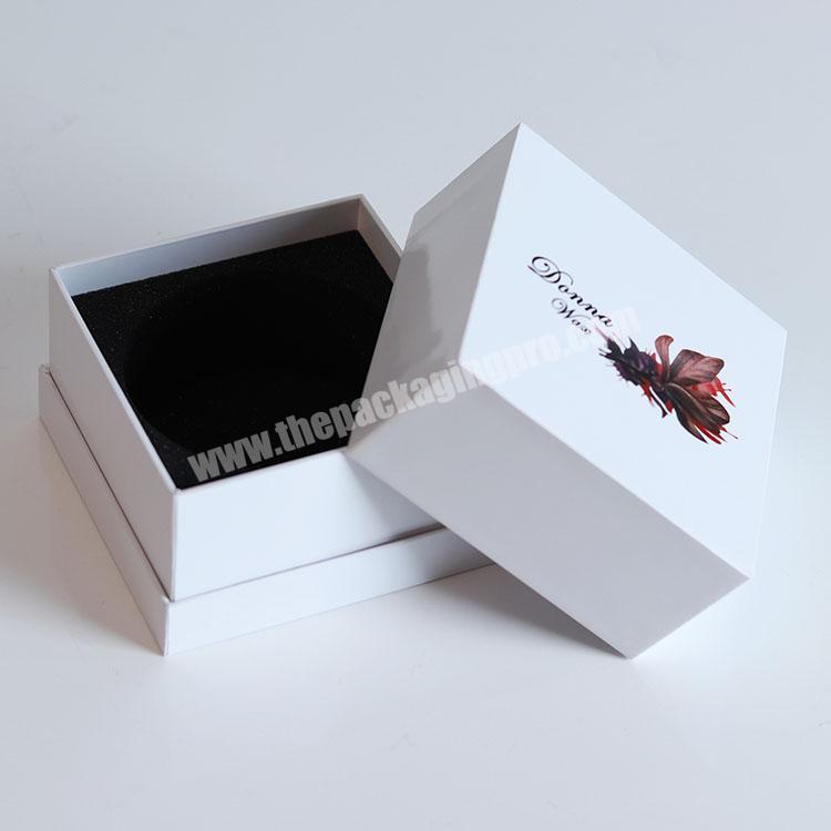 Creative custom rigid cardboard luxury scented candle boxes romantic holiday candle glass jar with lid and gift box packaging