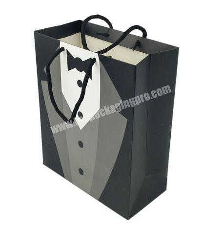 Custom Logo Luxury Shopping Paper Dress Gift Cloth Packaging Bag For Emballage De Vetements