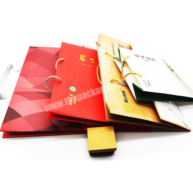 Custom biodegradable Paper Bag Manufactures Accurate Nice Printing with Luxury Handle