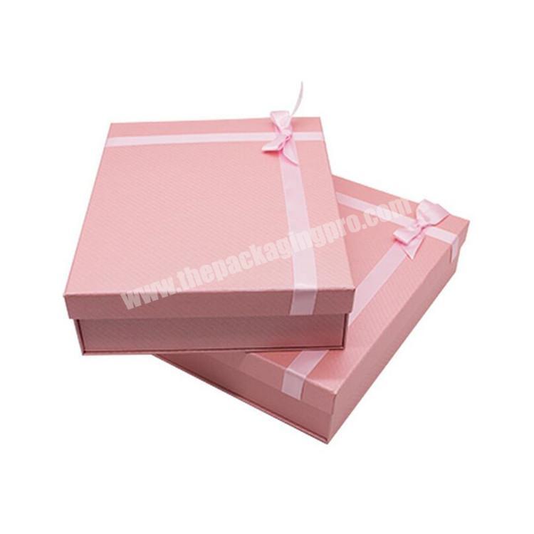 Custom luxury large pink cardboard paper garment clothing gift shipping packaging box