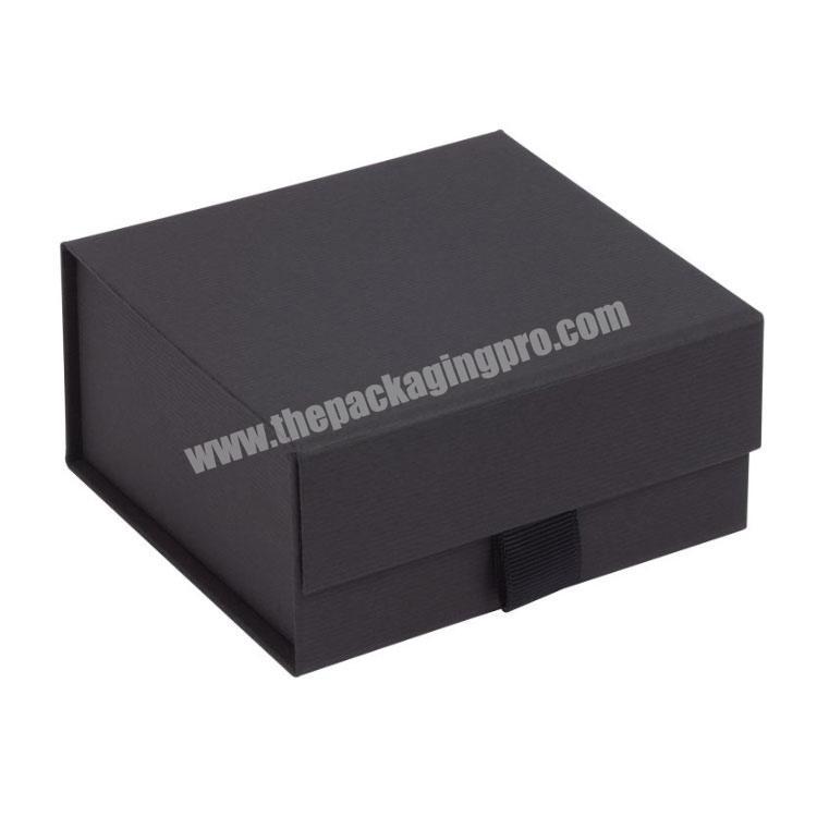 Custom printed luxury recycled packaging foldable magnetic closure paper gift box