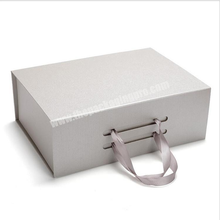 Custom printed with logo foldable  paper box cardboard packaging shoe box with handle