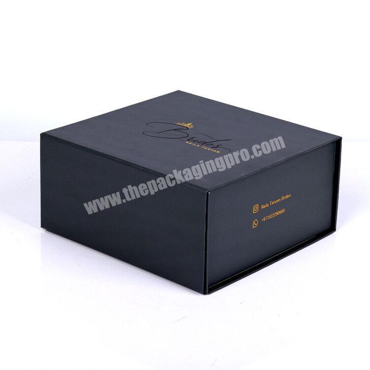 Customize luxury black paper Paper bag and gift boxes for baby clothes