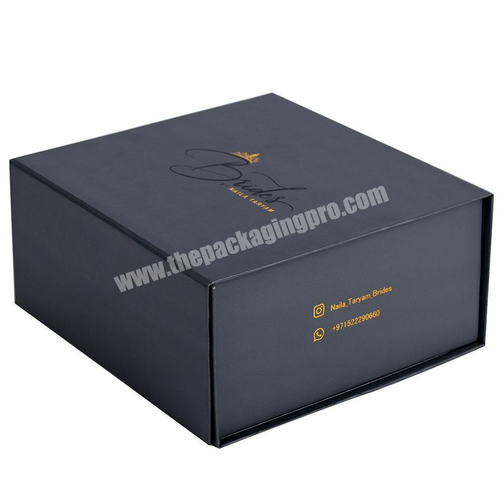 Customize luxury black paper gift folding box packaging box gold stamping logo