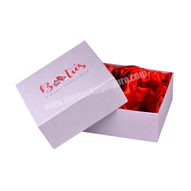 Customized Baby shoes cardboard packaging gift box own satin insert luxury shoe box