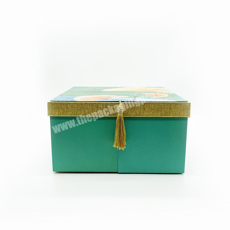 Eco friendly Cheaper Price  Gift Paper boxes packaging Custom Sizes and Logo With Ribbon