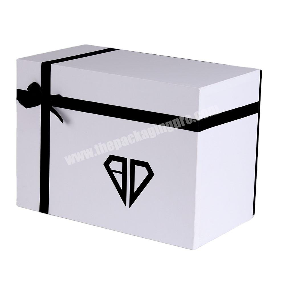 Exclusive custom contracted high quality black and white bow large gift box