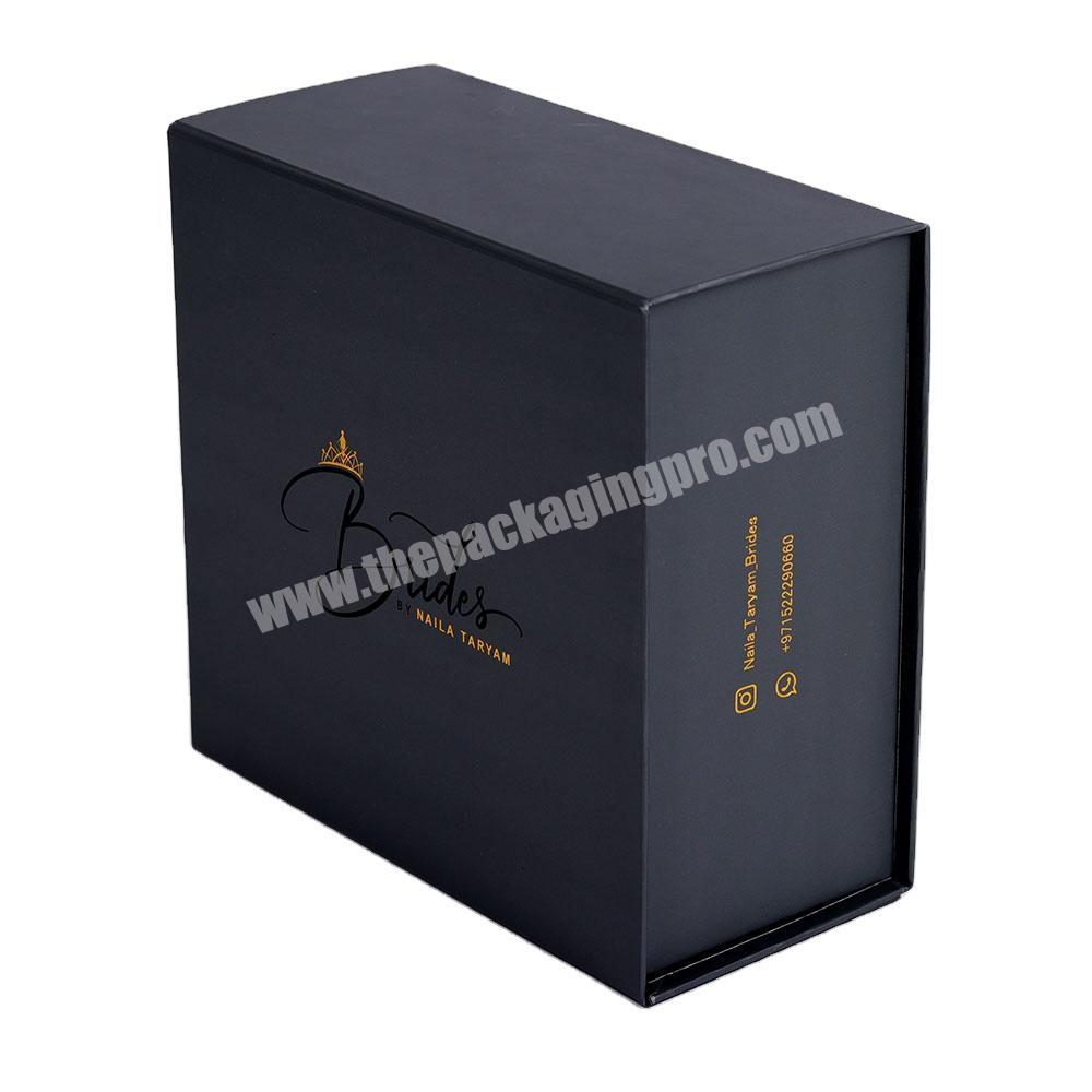 Exclusive custom - made black high - quality matte foil stamping convenient shrink-folding gift box