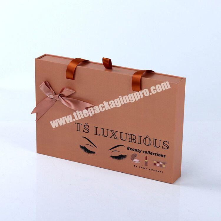 Eyelash vendor customized paper boxes packaging romantic valentine day makeup eyeshadow palette gift box