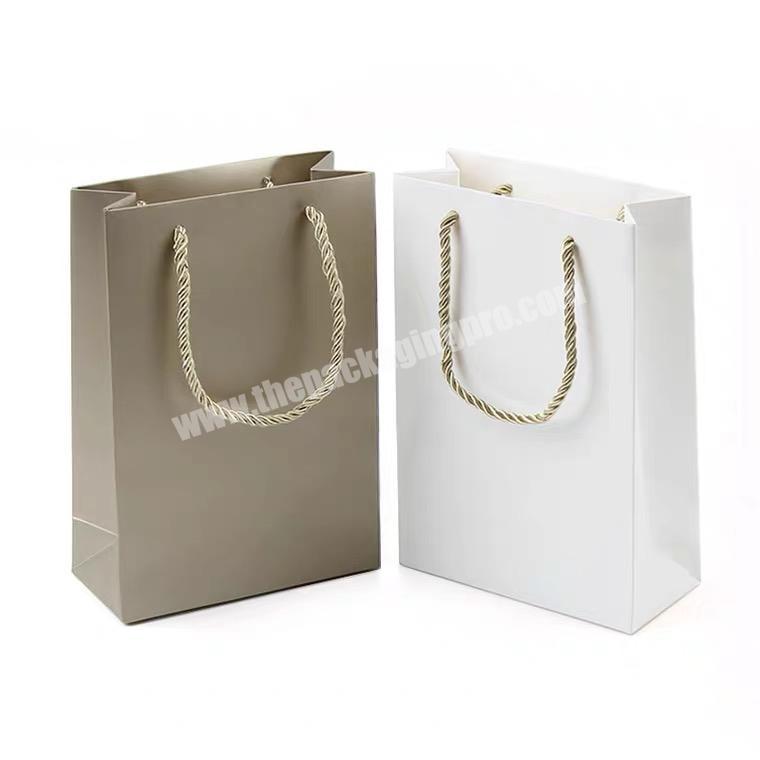 Factory cardboard bags shopping paper gift jewelry small bags with customized logo