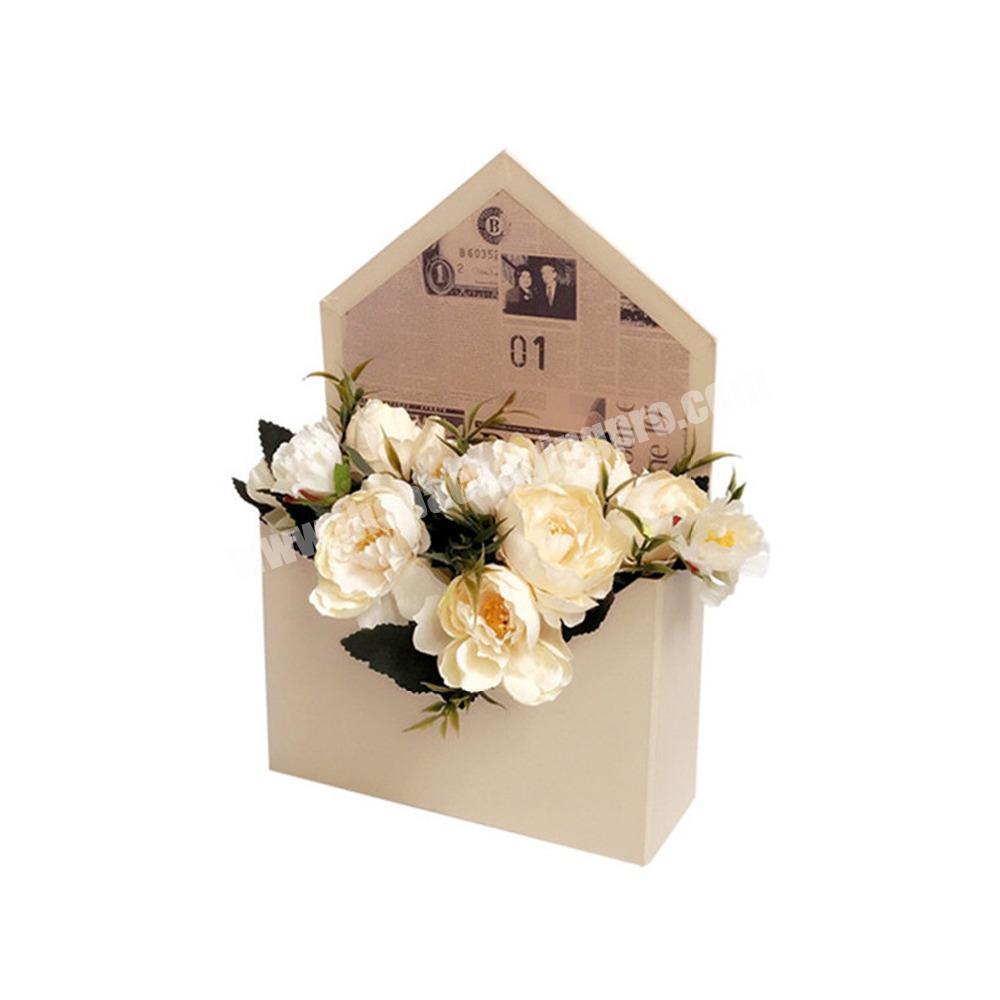 Fancy Custom Paper Rigid Envelope Flower Box With Pattern Printing