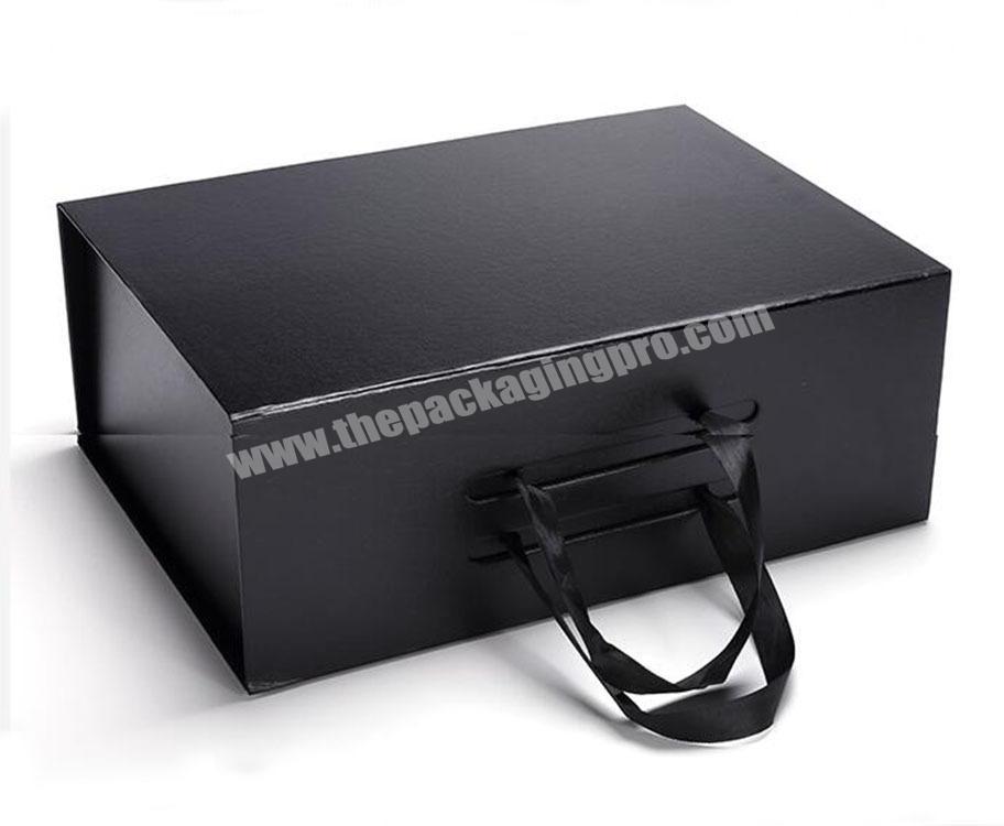 Custom High Quality Custom Logo Large Pink Black Magnetic Folding Packaging Gift Box with Strap