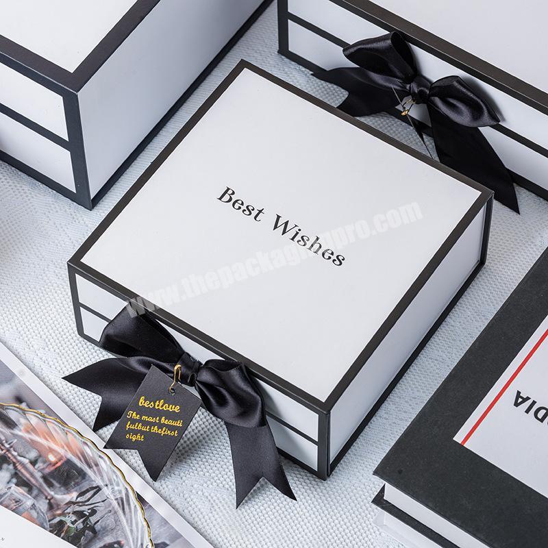 Hot Selling Custom Logo Printed Business Card Flip Folding Box Packing Magnetic White Gift Boxes With Black Bow