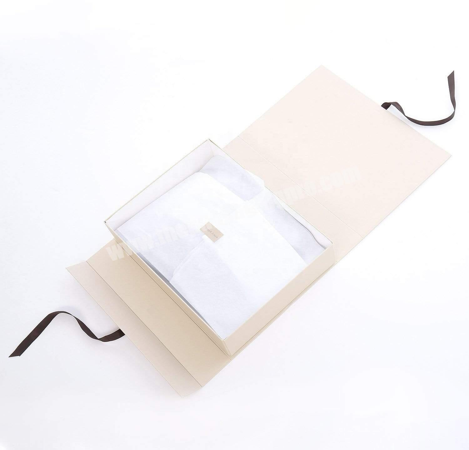 Kexin Wholesale Custom Printed Handmade Luxury Rigid Paper Cardboard Black Simple Empty Magnetic Closure Gift Box