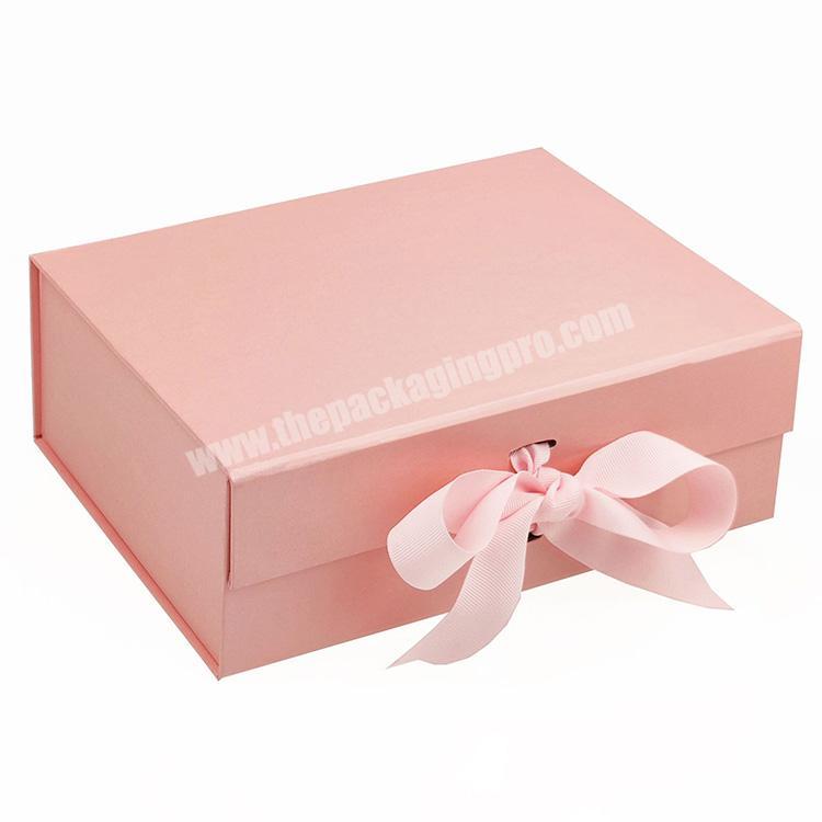 Luxury Custom Paper  Cardboard Packaging Magnet  Bow  Flip Folding gift  packaging boxes