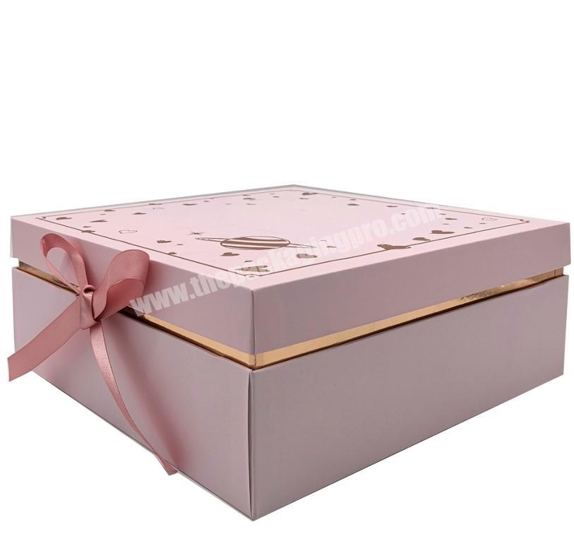 Luxury customized gift box clothes packaging paper box