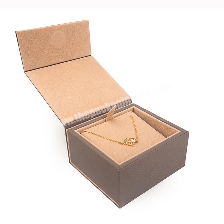 New style luxury suede velvet jewelry box custom jewelry box packaging for ring necklace bracelet with ribbon