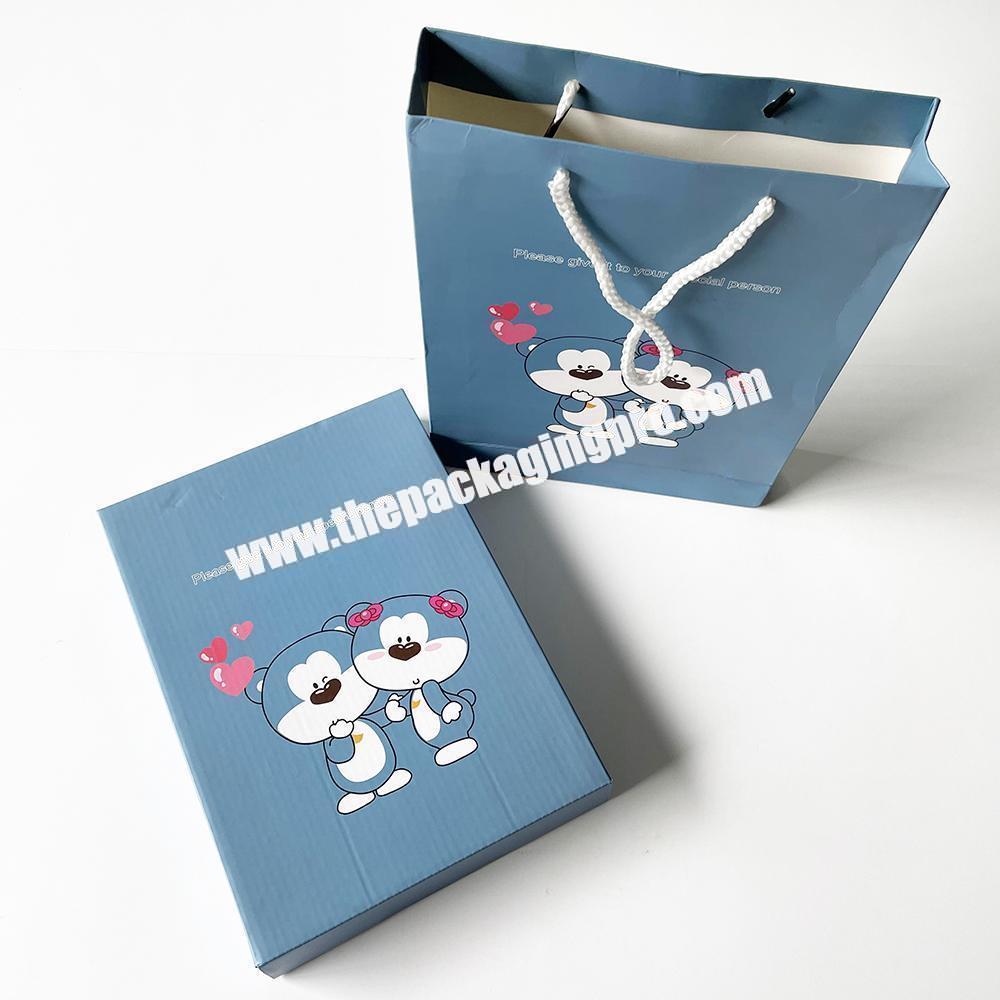 Paper box packing and card paper for a hard box have a Tote bag Convenient to take