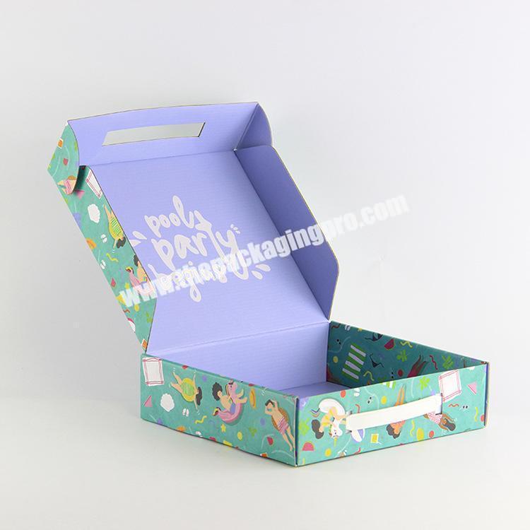 The whole by custom and printing custom with color used by hard paper for gift packaging with a handle