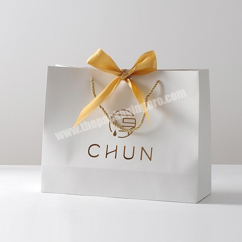Wholesale Luxury Custom Printing White Shopping Packaging Small Paper Gift Bag With Your Own Logo