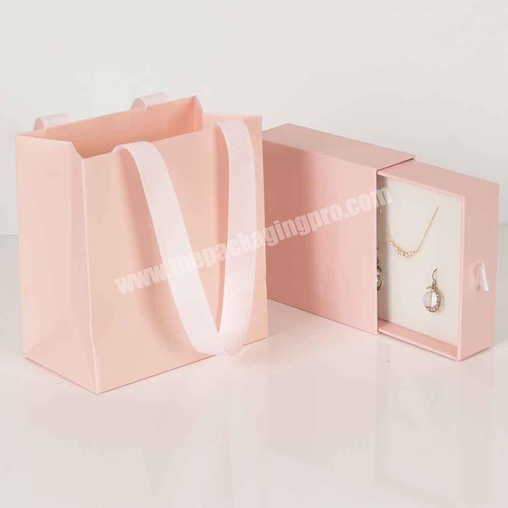 Wholesale oem luxury paper gift packaging earing box
