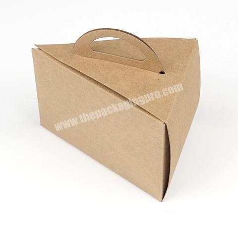 Wholesales brown recycled slice of cake packing box triangle tiramisu paper food box with handle