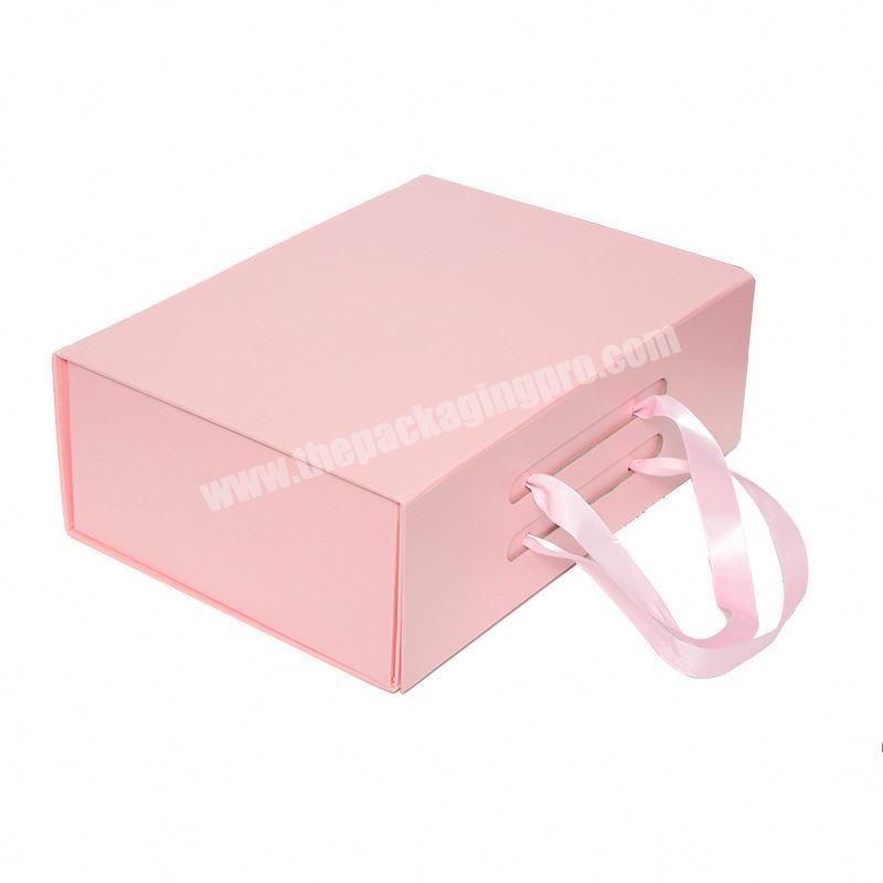 Yongjin Custom Logo Gold Hot Stamping Wedding Gift Set Pink Clothing Packaging Craft Paper Box