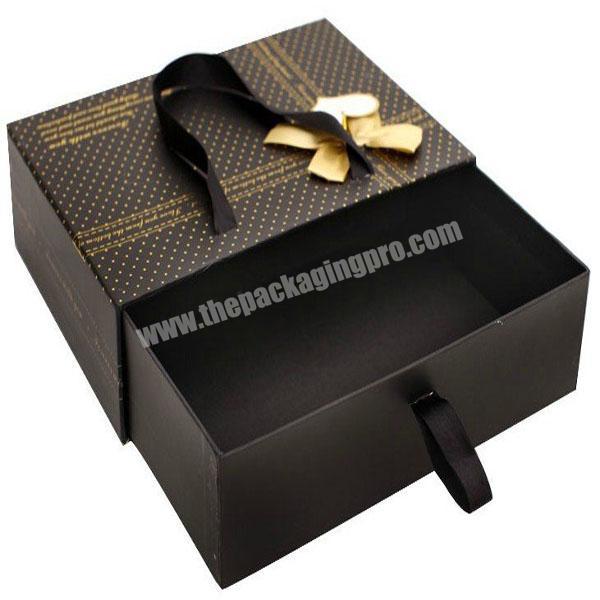 luxury  black clothing carton cardboard gift box packaging with golden bow