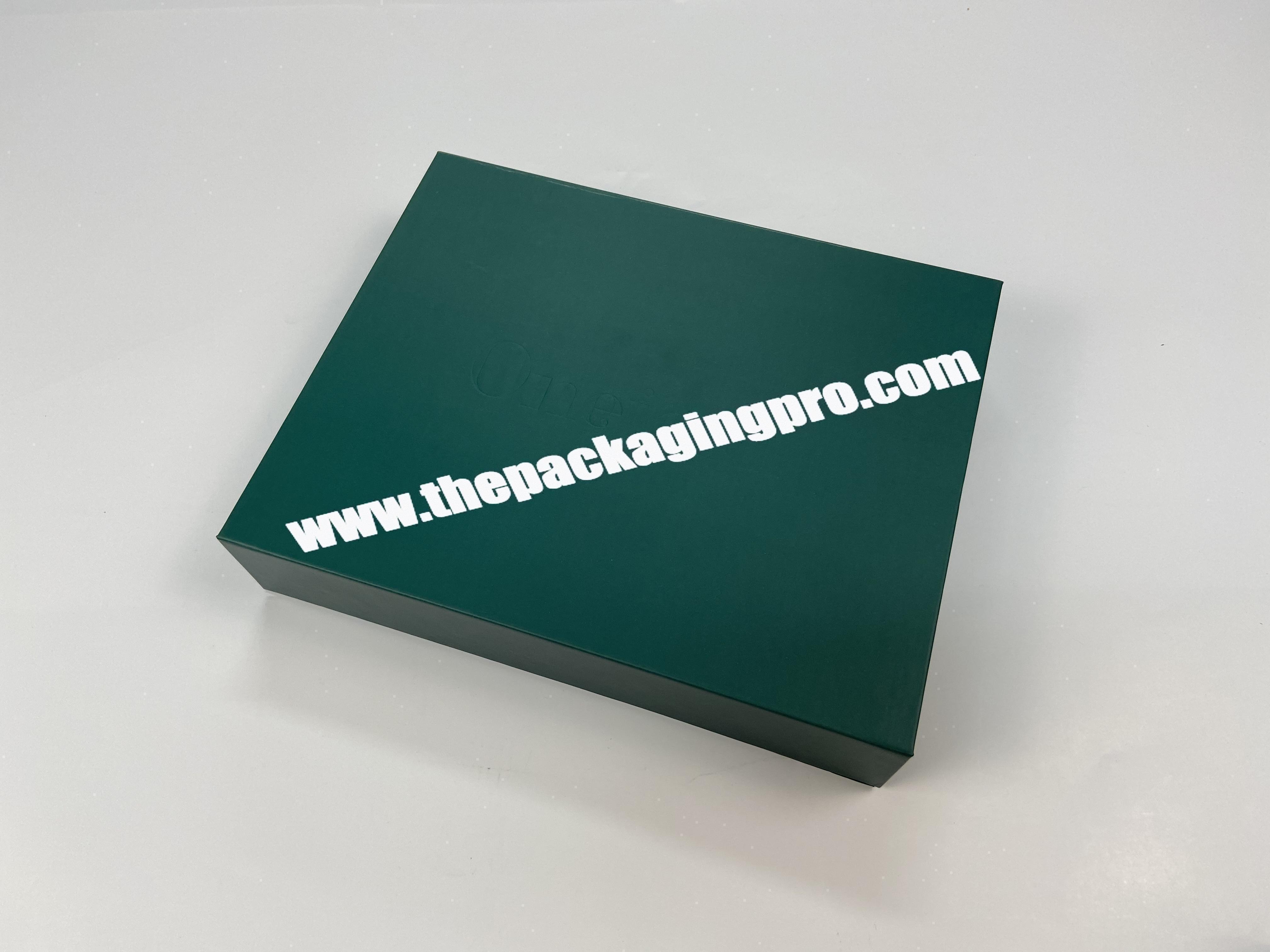 Custom logo red flip folding cardboard paper folding magnetic closure gift box