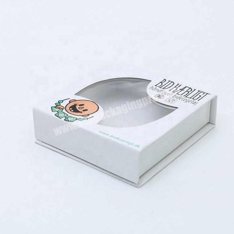 Custom paper cardboard magnetic gift box with clear pvc window