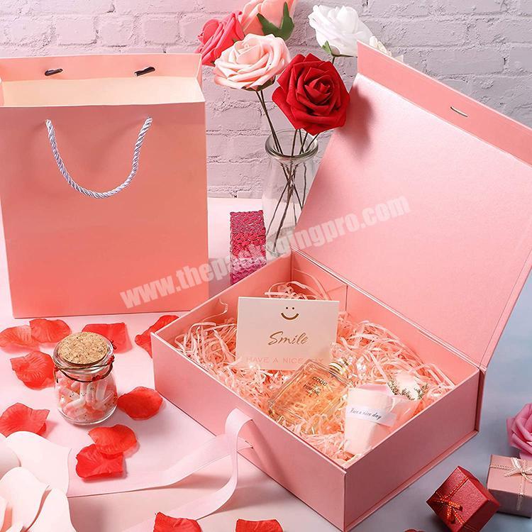 Shop Factory Supply Discount Price Best Quality Promotional Valentine Gifts Sets Box