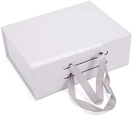 Luxury White 11.5x8.5x4 Inches Wedding Anniversaries Festival Gift Box with Satin Ribbon