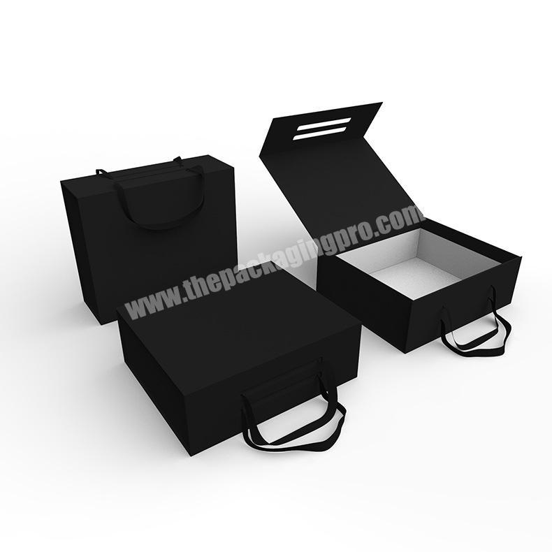 Manufacture custom Luxury  magnetic  gift packing box with ribbon handle