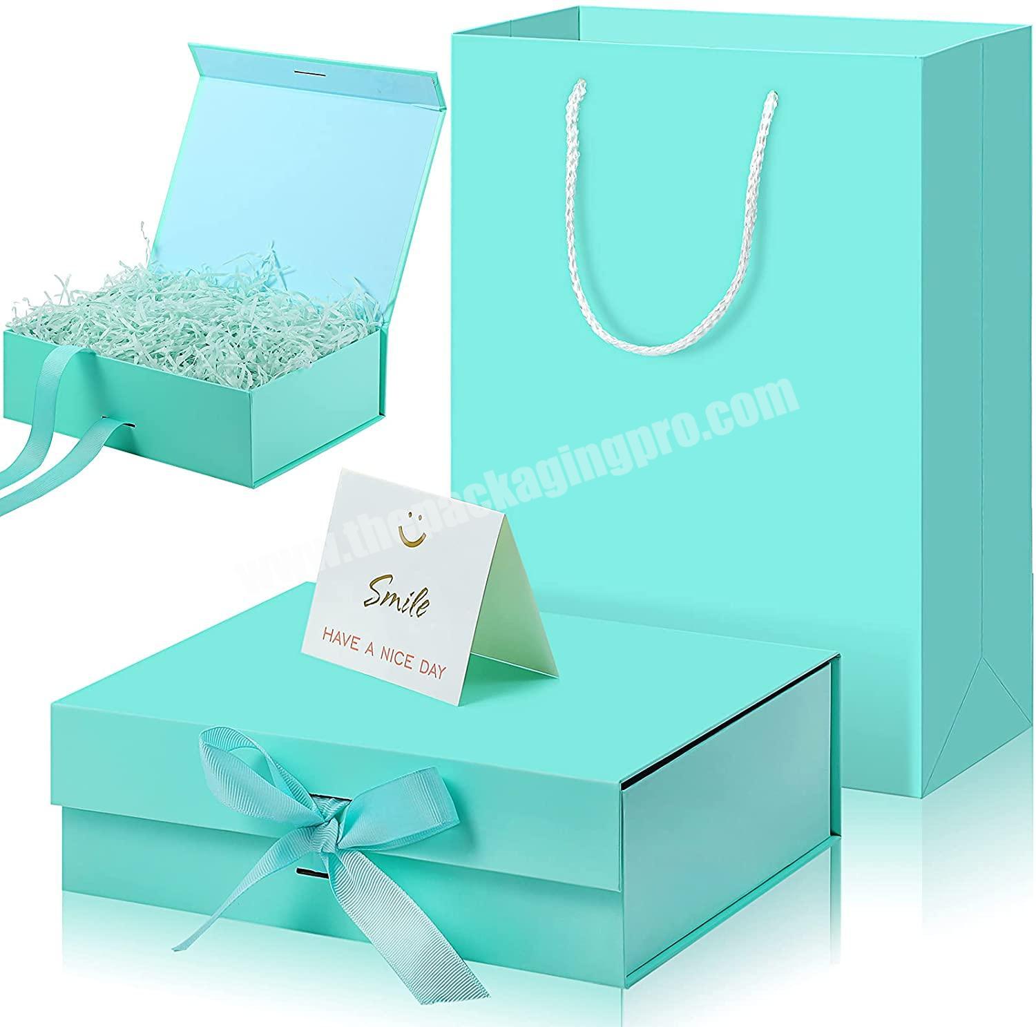 Wholesale Foldable Light Green Coated Paperboard Magnetic Closure Birthday Gift Packaging Paper Box