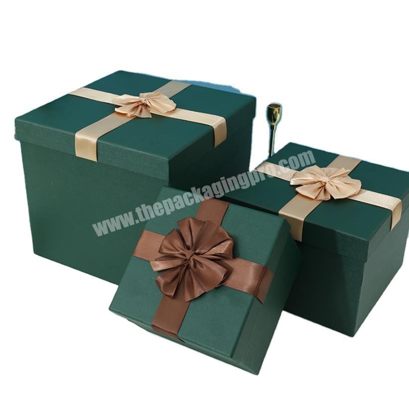 Wholesale factory low  price lid and bottom packaging box with ribbon made in china