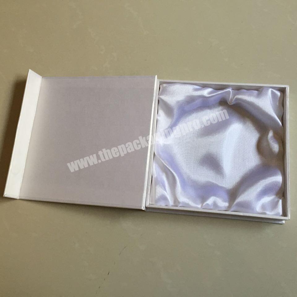 custom printed paper cardboard packaging box with magnetic closure