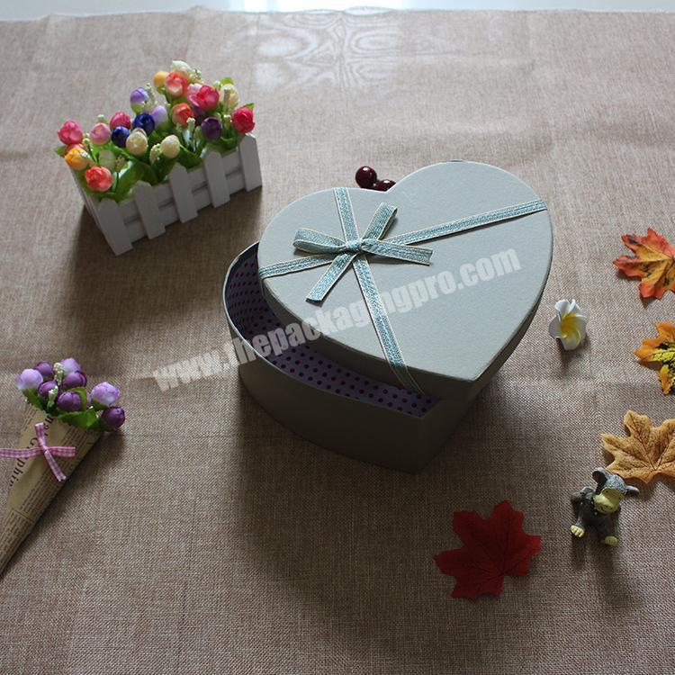 different size heart-shaped  jewelry paper box high quality packaging jar with wrapped  knot gift for wedding  Packaging box