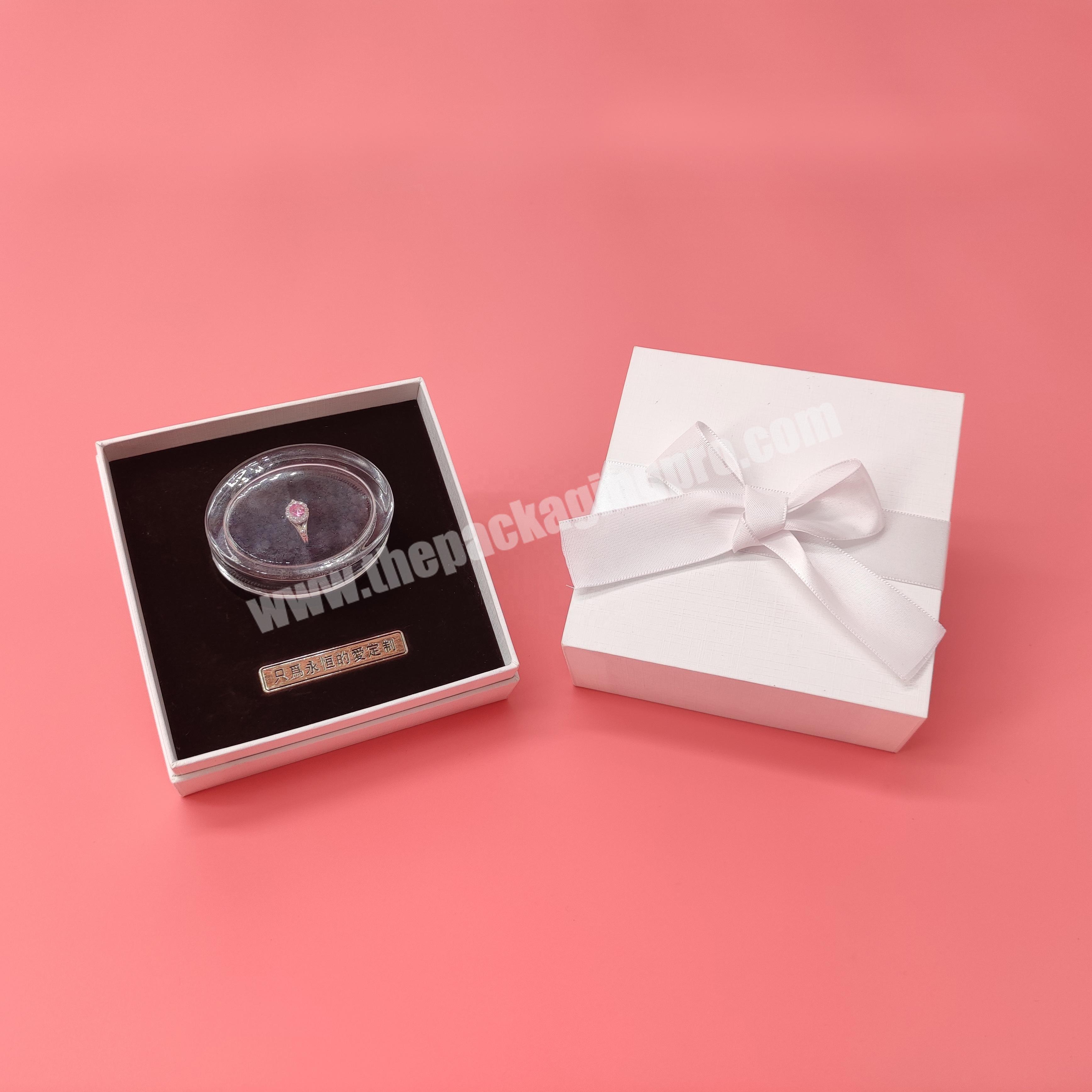Customized Crystal Ring Box High-end Glass Jewelry Box Customization Support Personalization and Logo Customization wholesaler