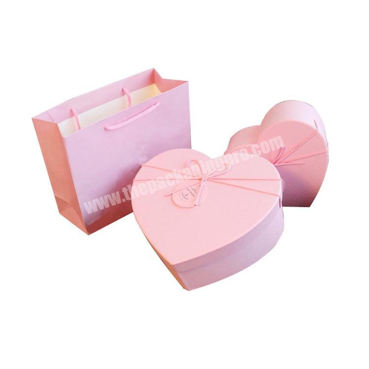 Customized Elegant Heart Shaped Rose Flower Gift Packaging Paper Box with Ribbon