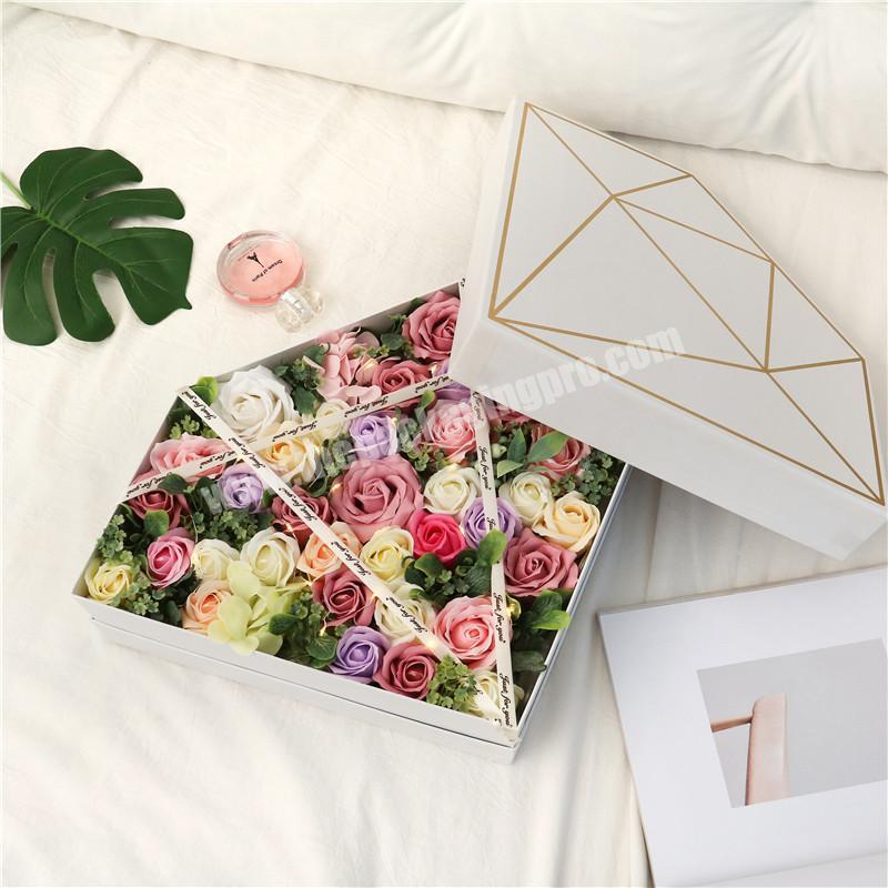 New Design Heart Shape Gold Foil Packaging Preserved Rose Gift Bouquet Luxury Shaped For Flower Box Diamond