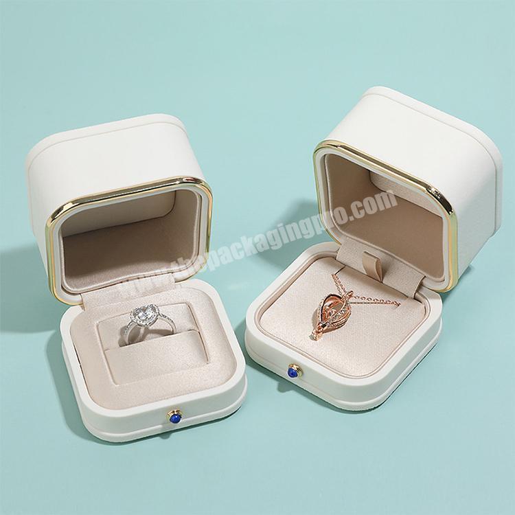 Custom Logo Luxury White Ring Necklace Jewellery Gift Box Pu Leather Jewelry Box Packing Set