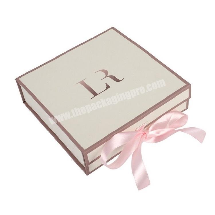 Custom Magnetic Small Logo Hair Box Packaging Lined Apparel Lingerie Gift Satin Jewelry Boxes